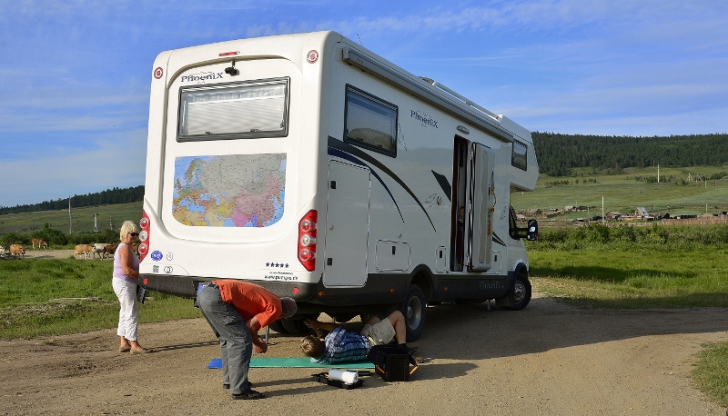 Der Schaden wird gleich an Ort und Stelle behoben