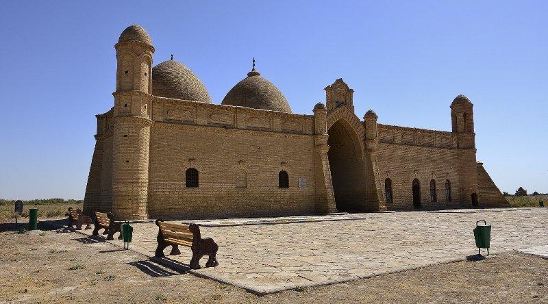 Grabmoschee f&uuml;r Aristan Baba