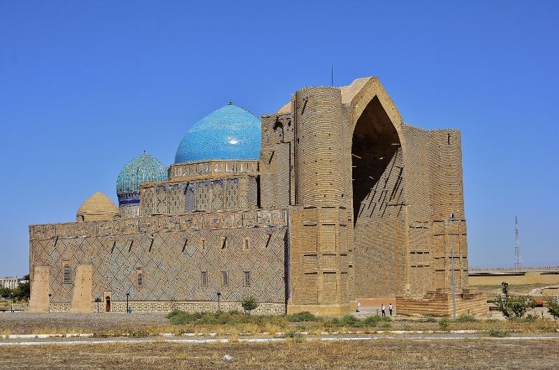 Grabmoschee f&uuml;r Hodza Achmed Jassawi 