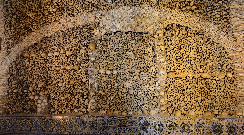 Hier lagern die Knochen von 5000 M&ouml;nchen! 